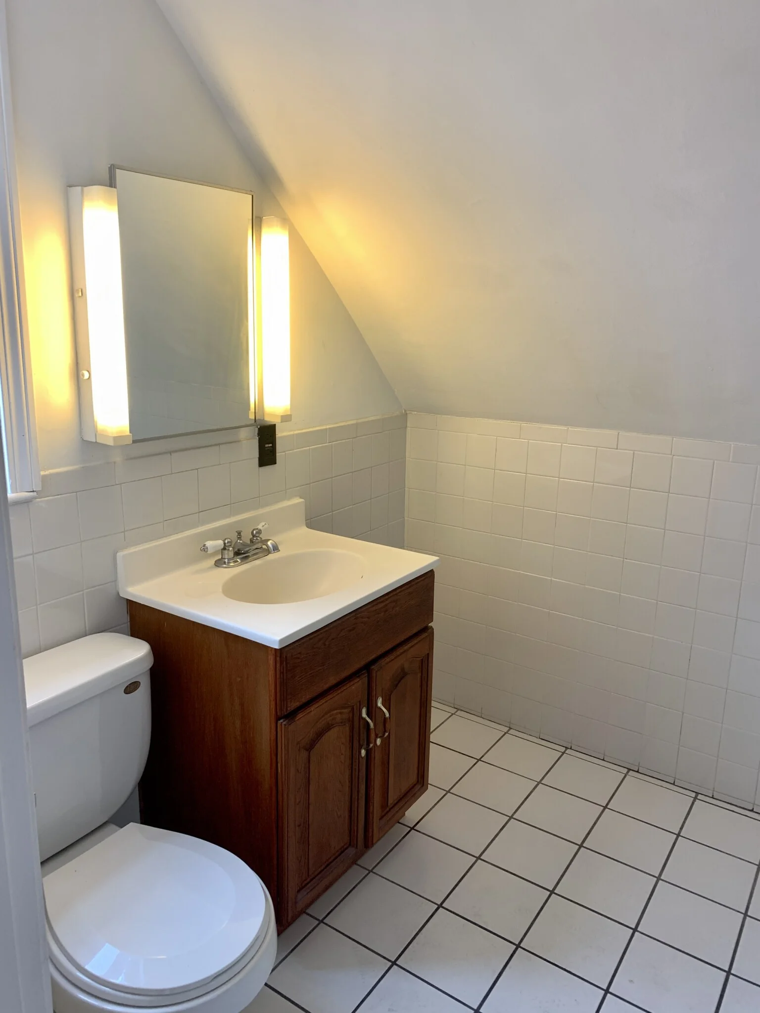 3 bed, 2 bath apartment for rent at 125 Manthorne Rd Unit 125, West Roxbury — photo 9 of 10