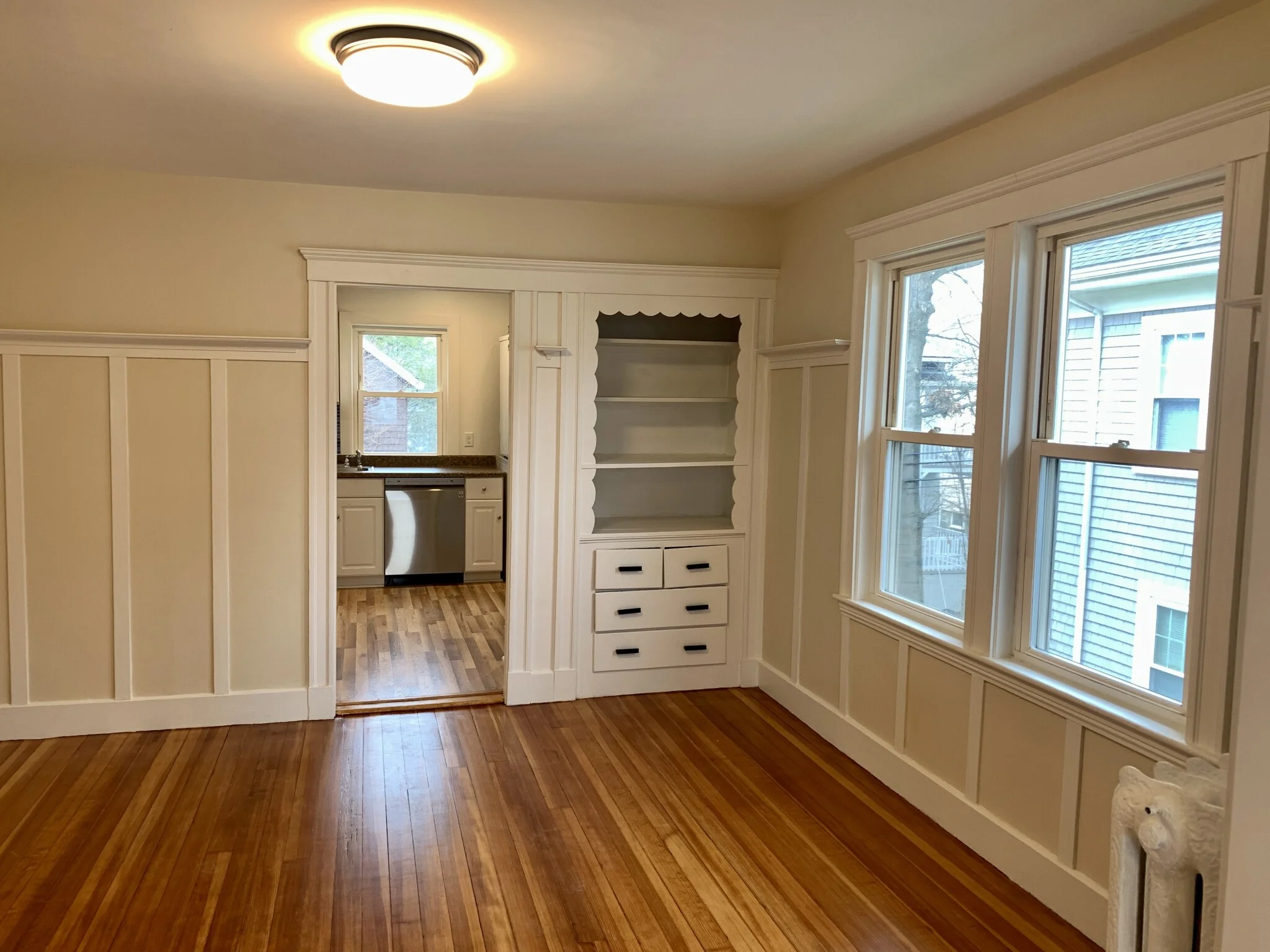 3 bed, 2 bath apartment for rent at 125 Manthorne Rd Unit 125, West Roxbury — photo 3 of 10