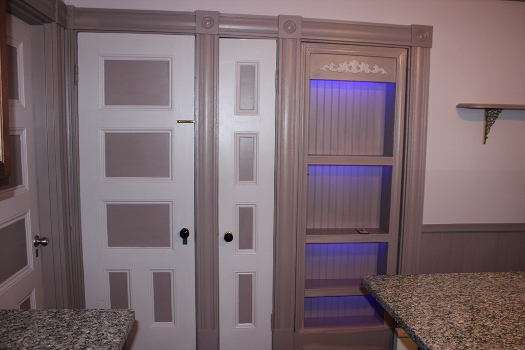 2 bed, 1 bath apartment for rent at 125 Newton St Unit 1, Marlborough — photo 5 of 13