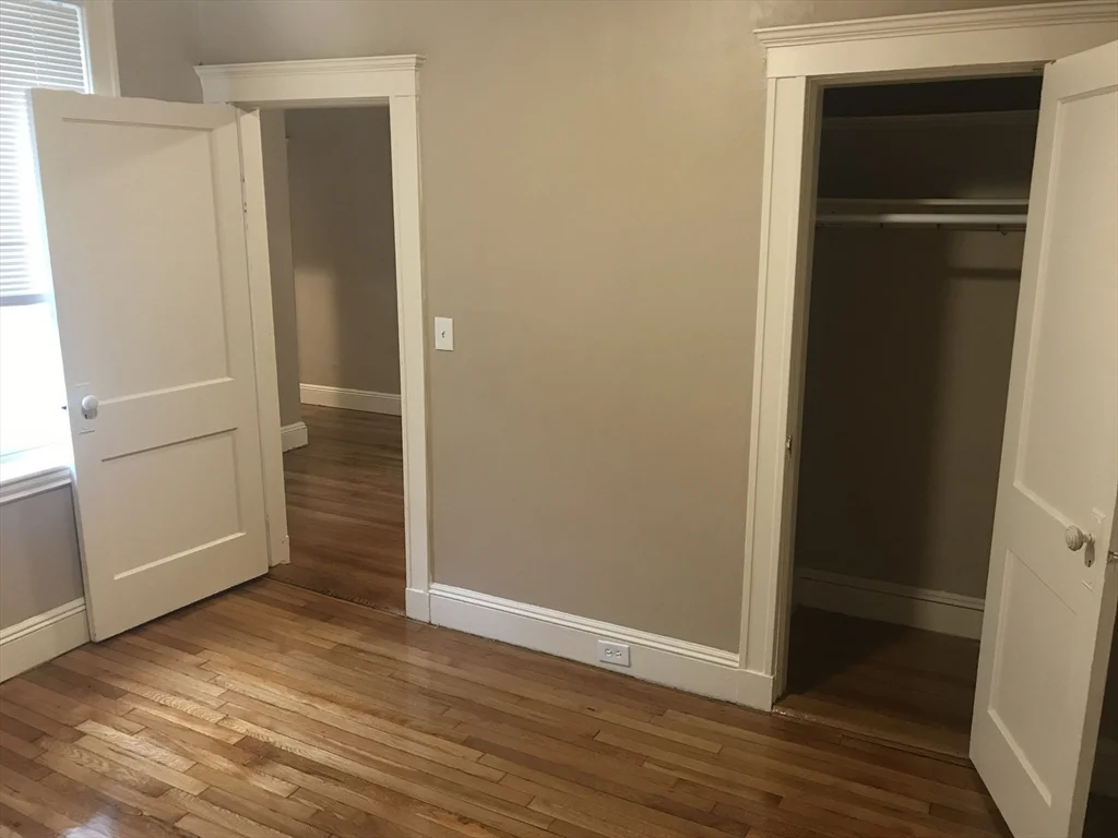 1 bed, 1 bath apartment for rent at 125 Park Dr Unit 23, Fenway — photo 6 of 11