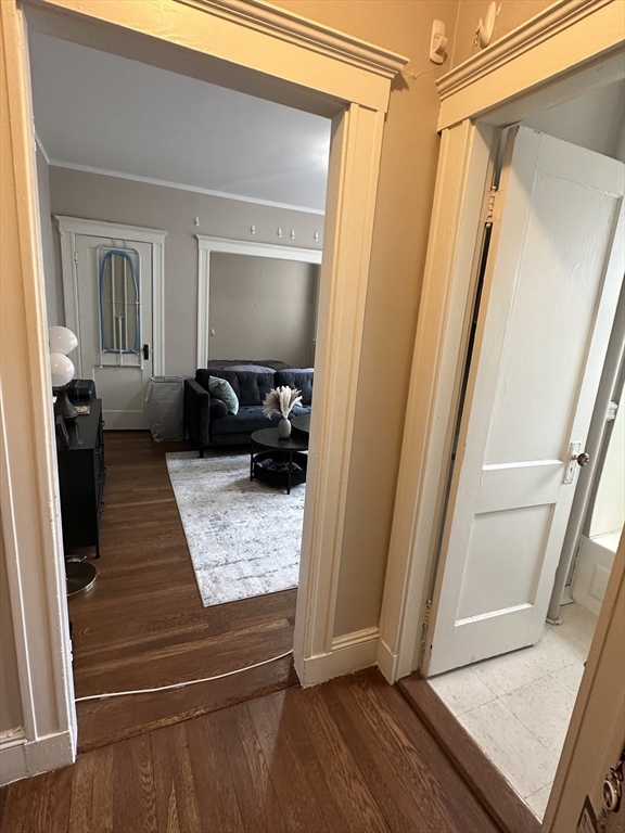 Studio bed, 1 bath apartment for rent at 125 Park Dr Unit 28, Fenway — photo 6 of 9