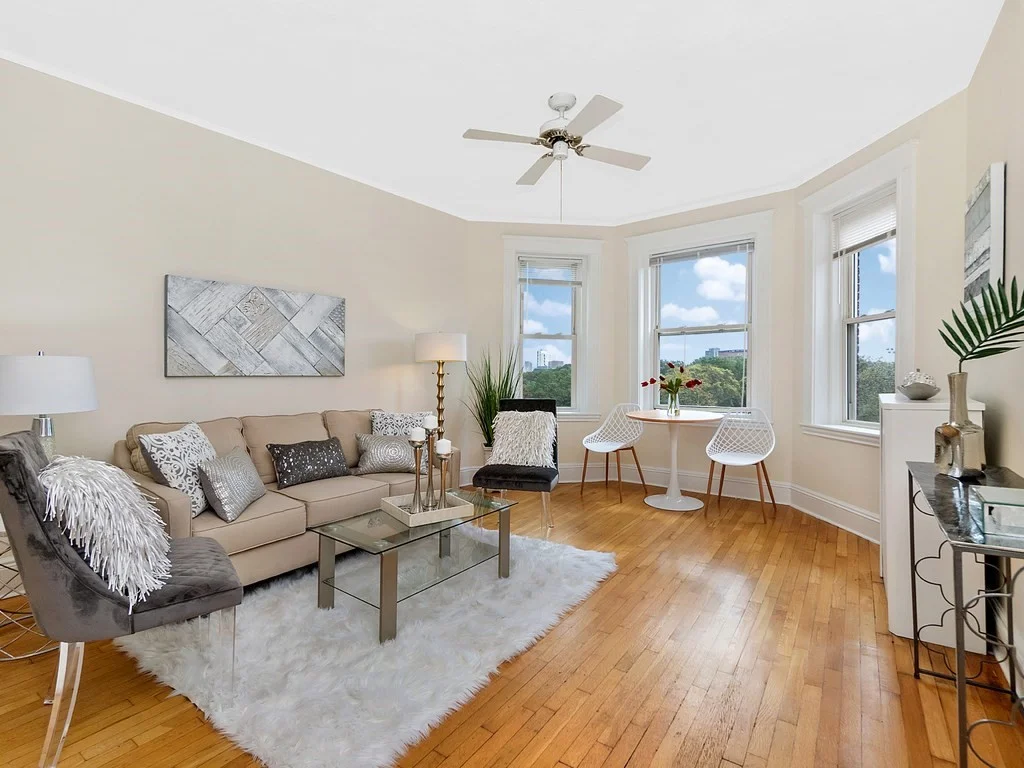1 bed, 1 bath apartment for rent at 125 Park Dr Unit 36, Fenway — photo 4 of 19