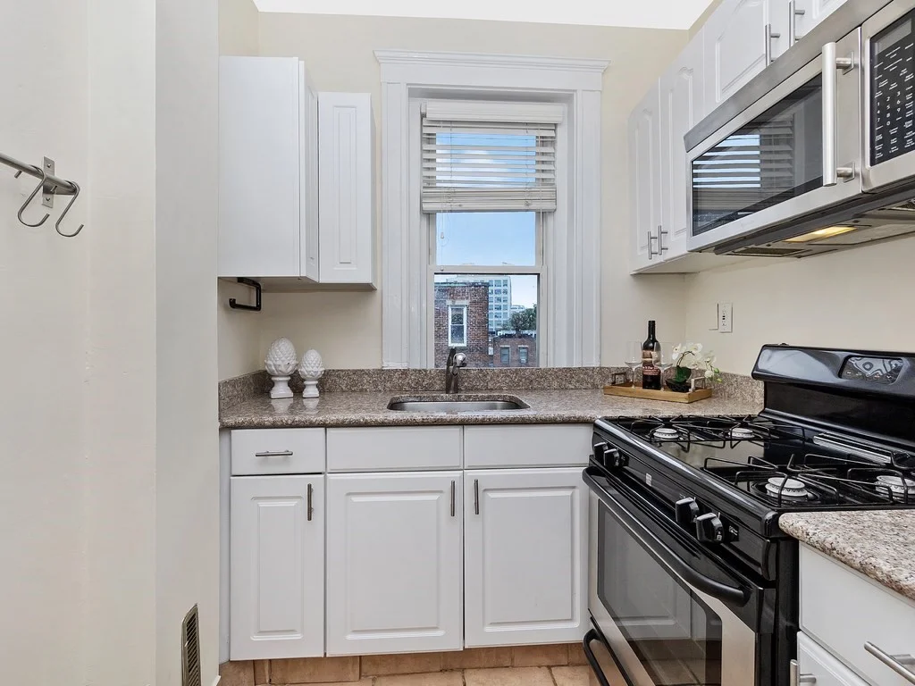 1 bed, 1 bath apartment for rent at 125 Park Dr Unit 36, Fenway — photo 6 of 19