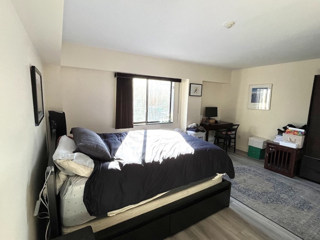1 bed, 1 bath apartment for rent at 125 Pleasant St Unit 105, Brookline — photo 5 of 10