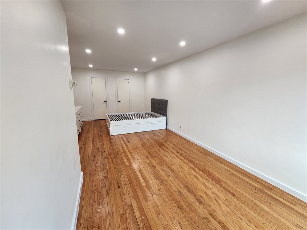1 bed, 1 bath apartment for rent at 125 Pleasant St Unit 203, Arlington — photo 16 of 19