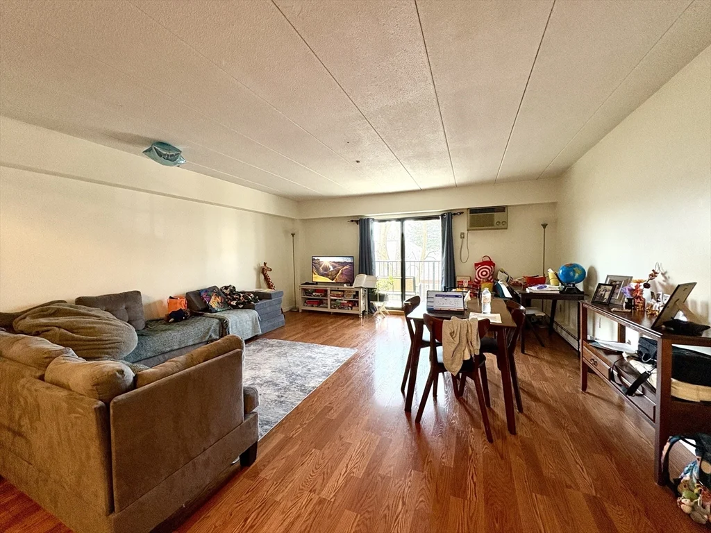 2 bed, 2 bath apartment for rent at 125 Pleasant St Unit 308, North Brookline