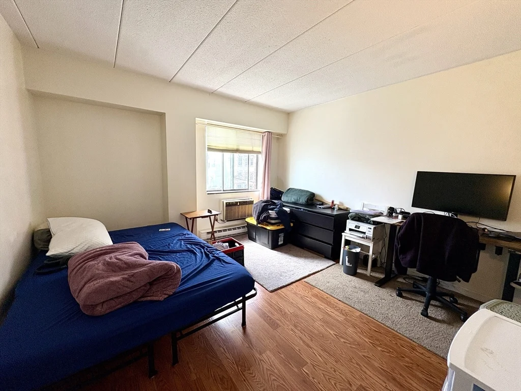 2 bed, 2 bath apartment for rent at 125 Pleasant St Unit 308, North Brookline — photo 9 of 14