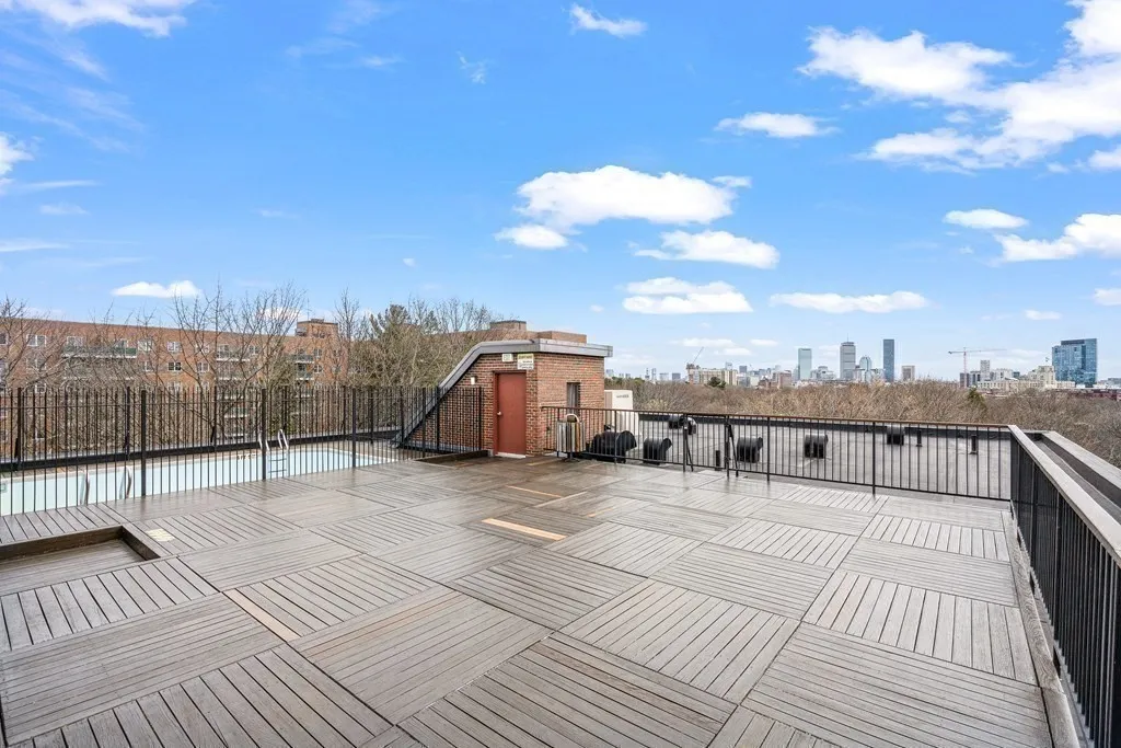 2 bed, 2 bath apartment for rent at 125 Pleasant St Unit 401, Coolidge Corner — photo 16 of 20