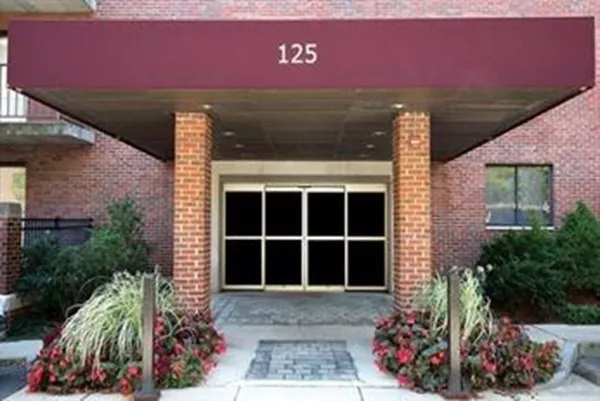 2 bed, 2 bath apartment for rent at 125 Pleasant St Unit 401, Coolidge Corner — photo 1 of 20