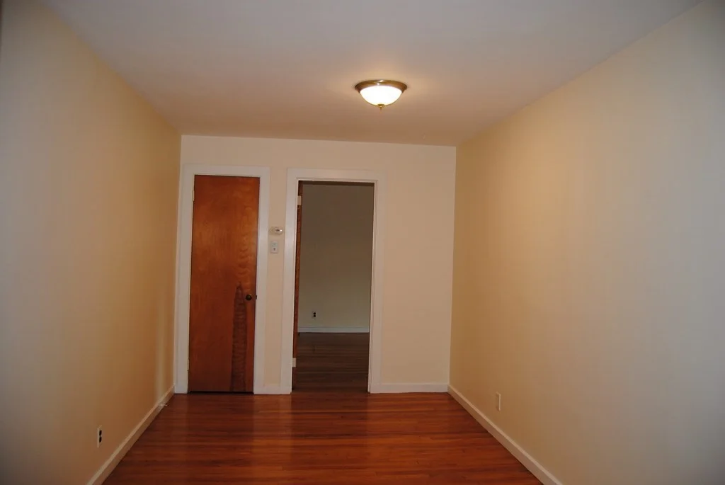 2 bed, 1 bath apartment for rent at 125 Pleasant St Unit 406, Arlington — photo 4 of 10
