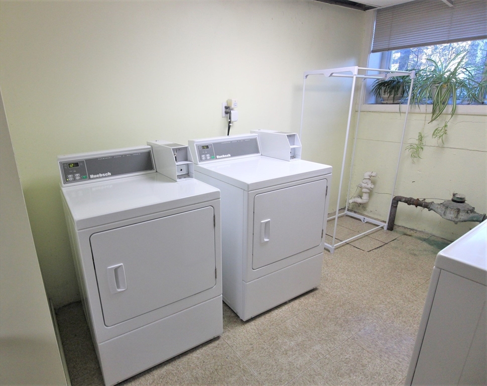 1 bed, 1 bath apartment for rent at 125 Pleasant St Unit PH401, Arlington — photo 15 of 20