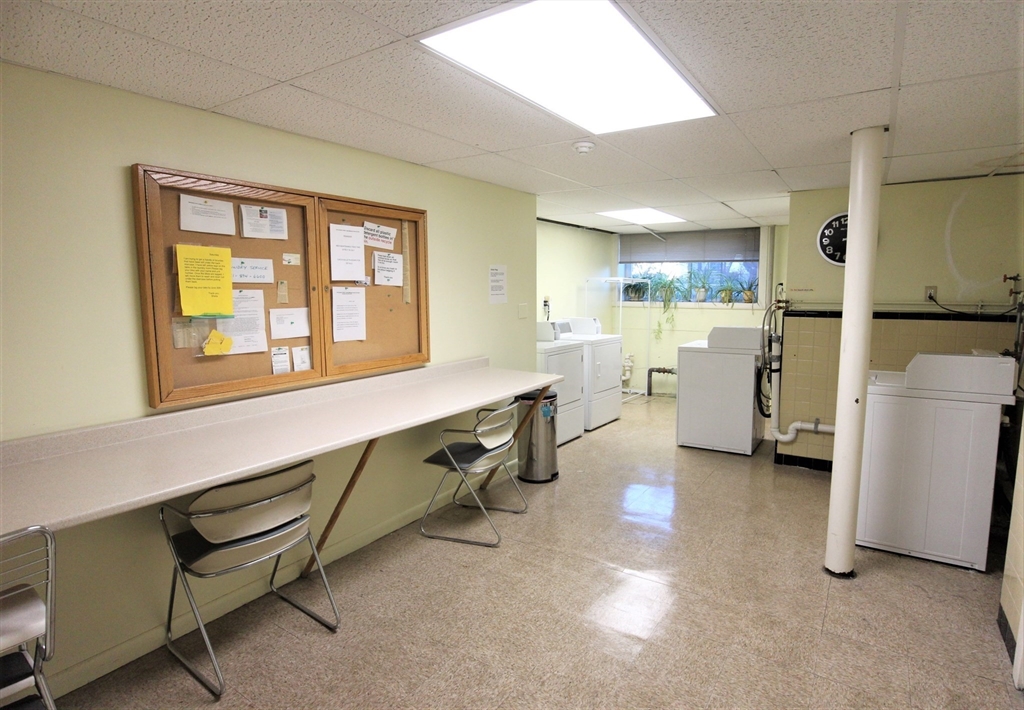 1 bed, 1 bath apartment for rent at 125 Pleasant St Unit PH401, Arlington — photo 16 of 20