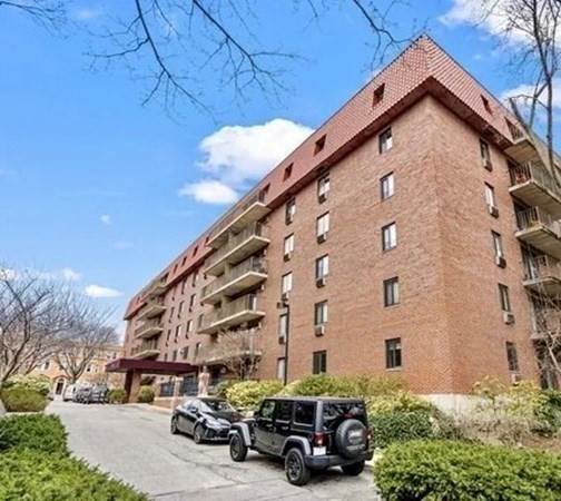 1 bed, 1 bath apartment for rent at 125 Pleasant Unit 107, Brookline — photo 1 of 11