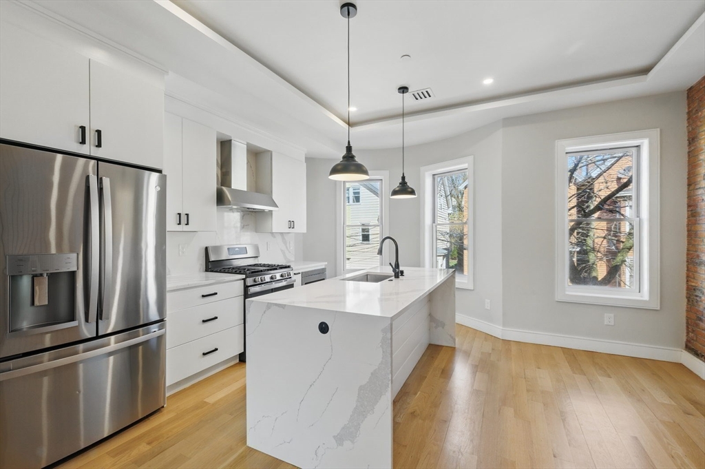 2 bed, 2 bath apartment for rent at 125 Saratoga St , Unit 2, East Boston — photo 6 of 19