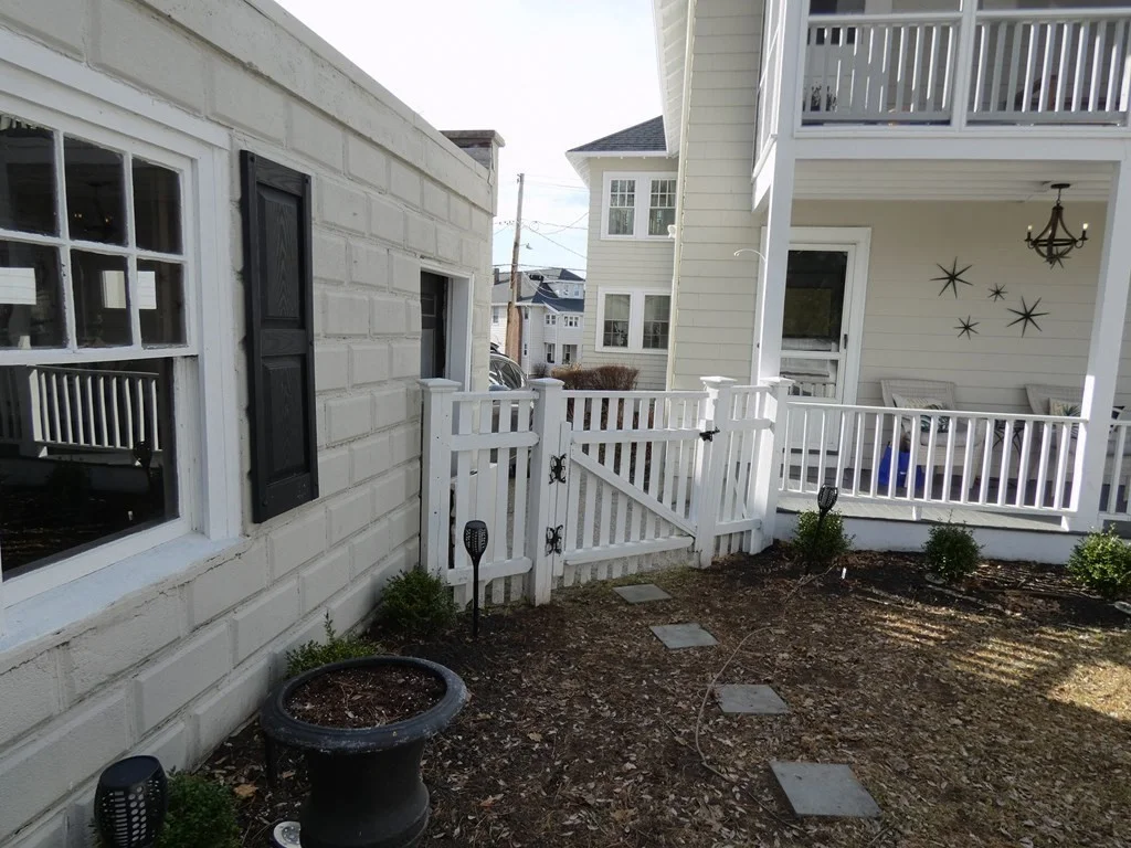 2 bed, 1 bath apartment for rent at 125 Slade St Unit 2, Belmont — photo 28 of 30