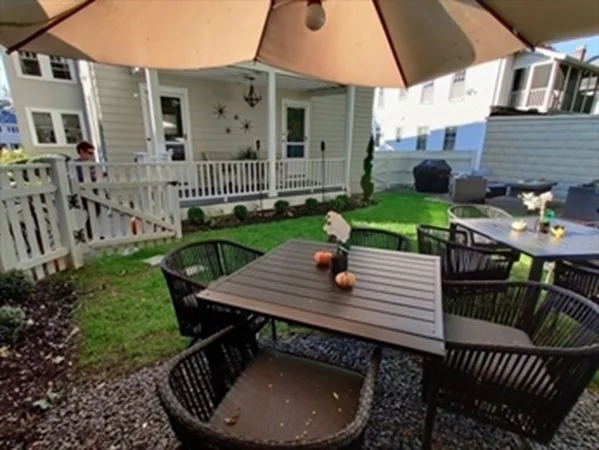 2 bed, 1 bath apartment for rent at 125 Slade St Unit 2, Belmont — photo 29 of 30