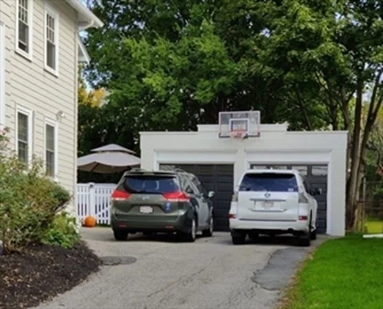 2 bed, 1 bath apartment for rent at 125 Slade St Unit 2, Belmont — photo 30 of 30