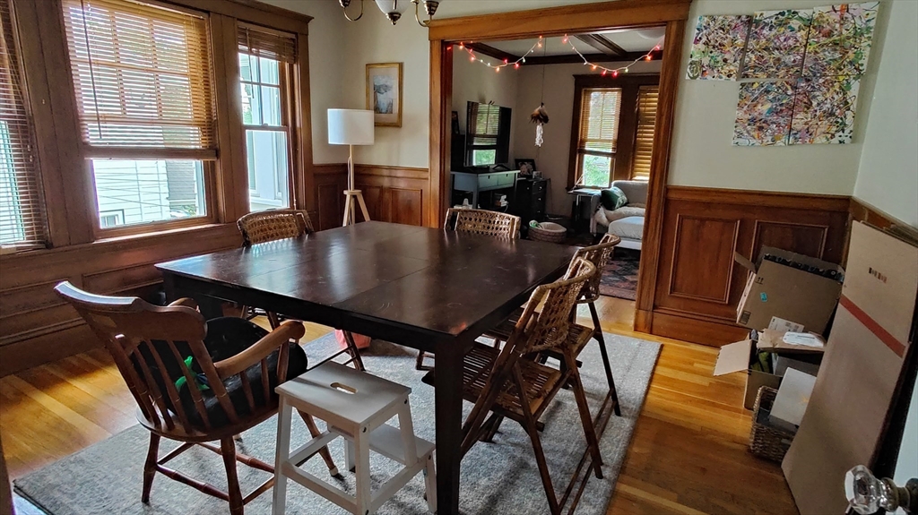 2 bed, 1 bath apartment for rent at 125 Slade Unit 125, Belmont — photo 5 of 12