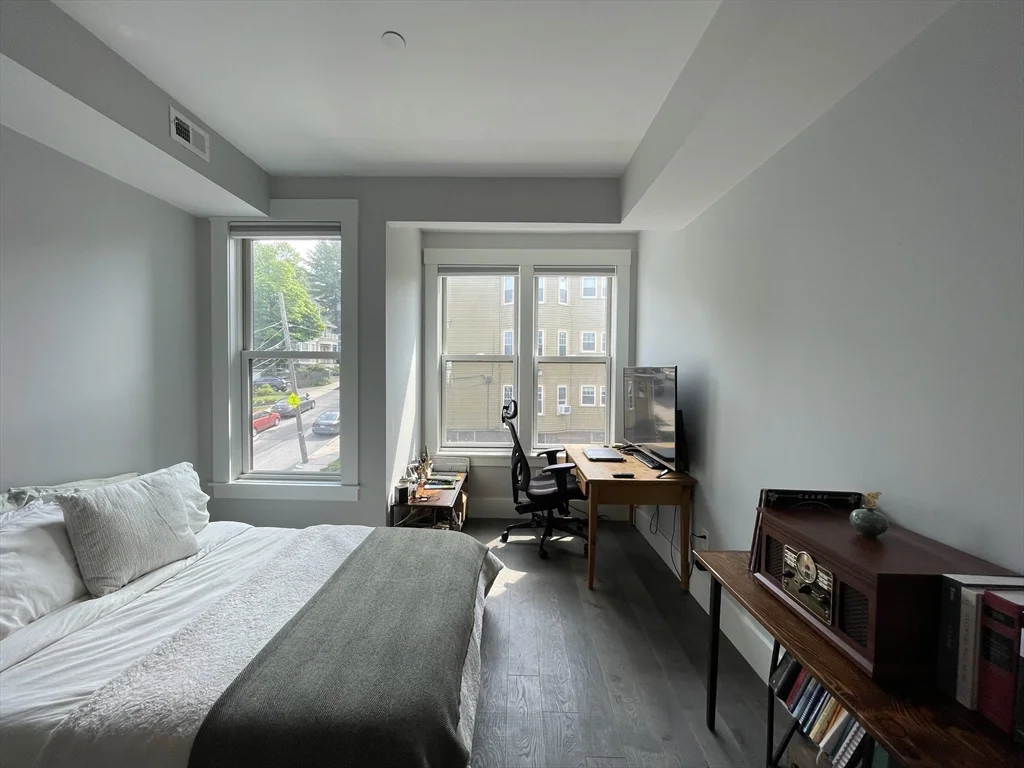 2 bed, 2 bath apartment for rent at 125 Stoughton St Unit 5, Dorchester — photo 23 of 26