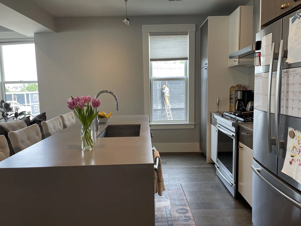 2 bed, 2 bath apartment for rent at 125 Stoughton St Unit 5, Dorchester — photo 7 of 26