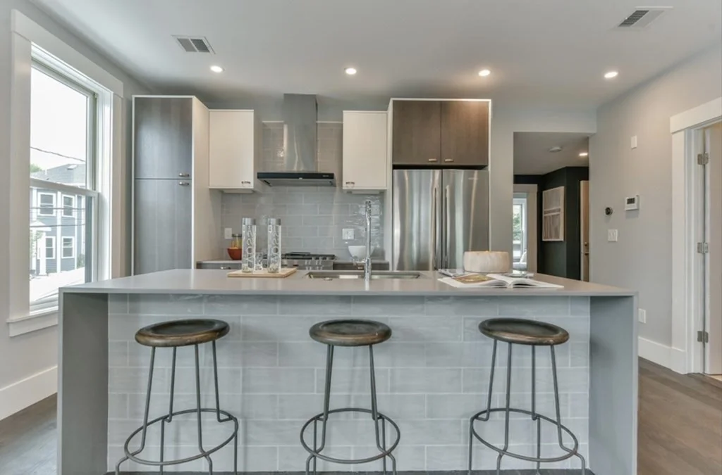 2 bed, 2 bath apartment for rent at 125 Stoughton Unit 3, Dorchester — photo 12 of 24
