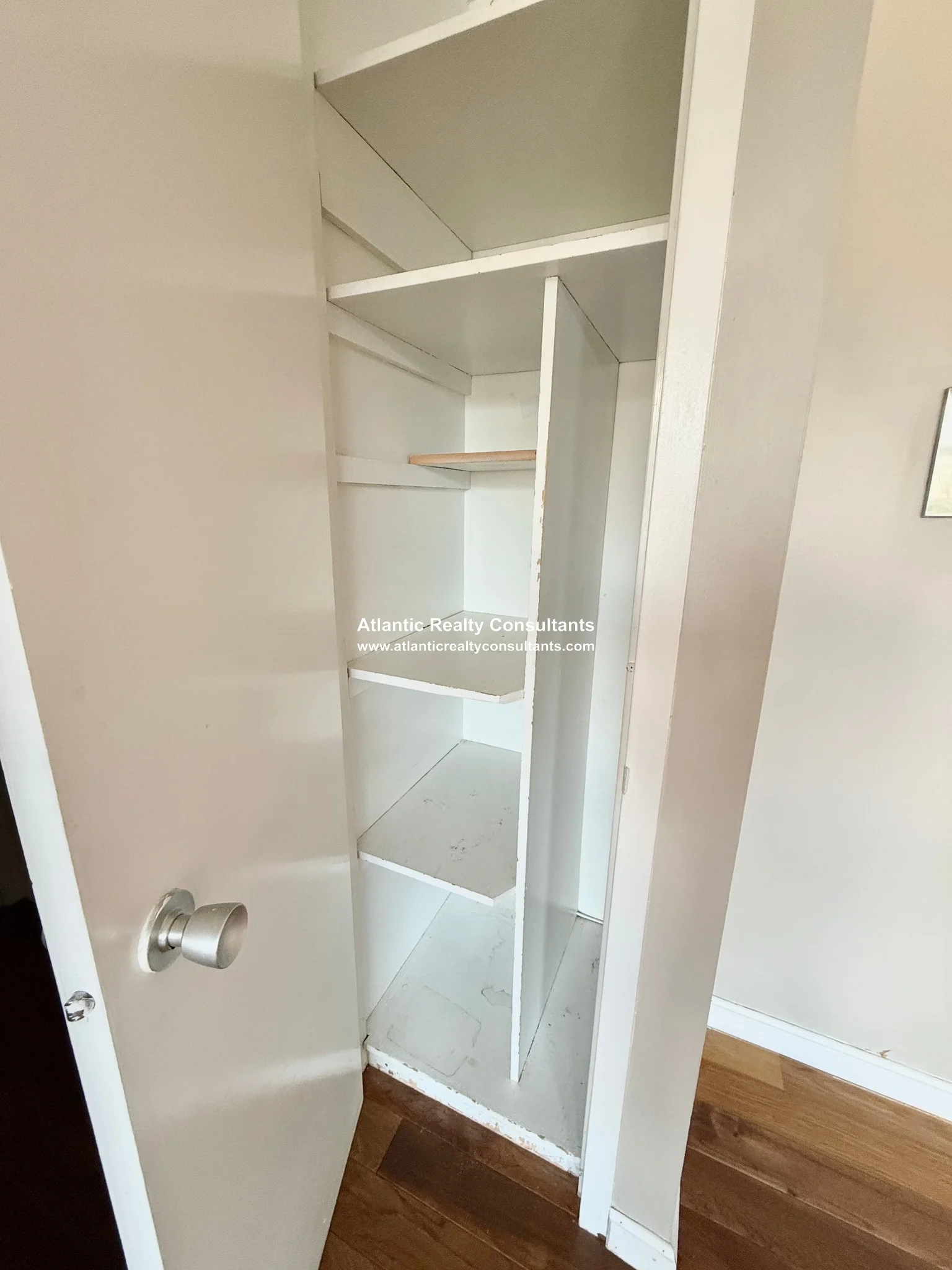 1 bed, 1 bath apartment for rent at 125 Trapelo Rd Unit 140, Belmont — photo 8 of 12