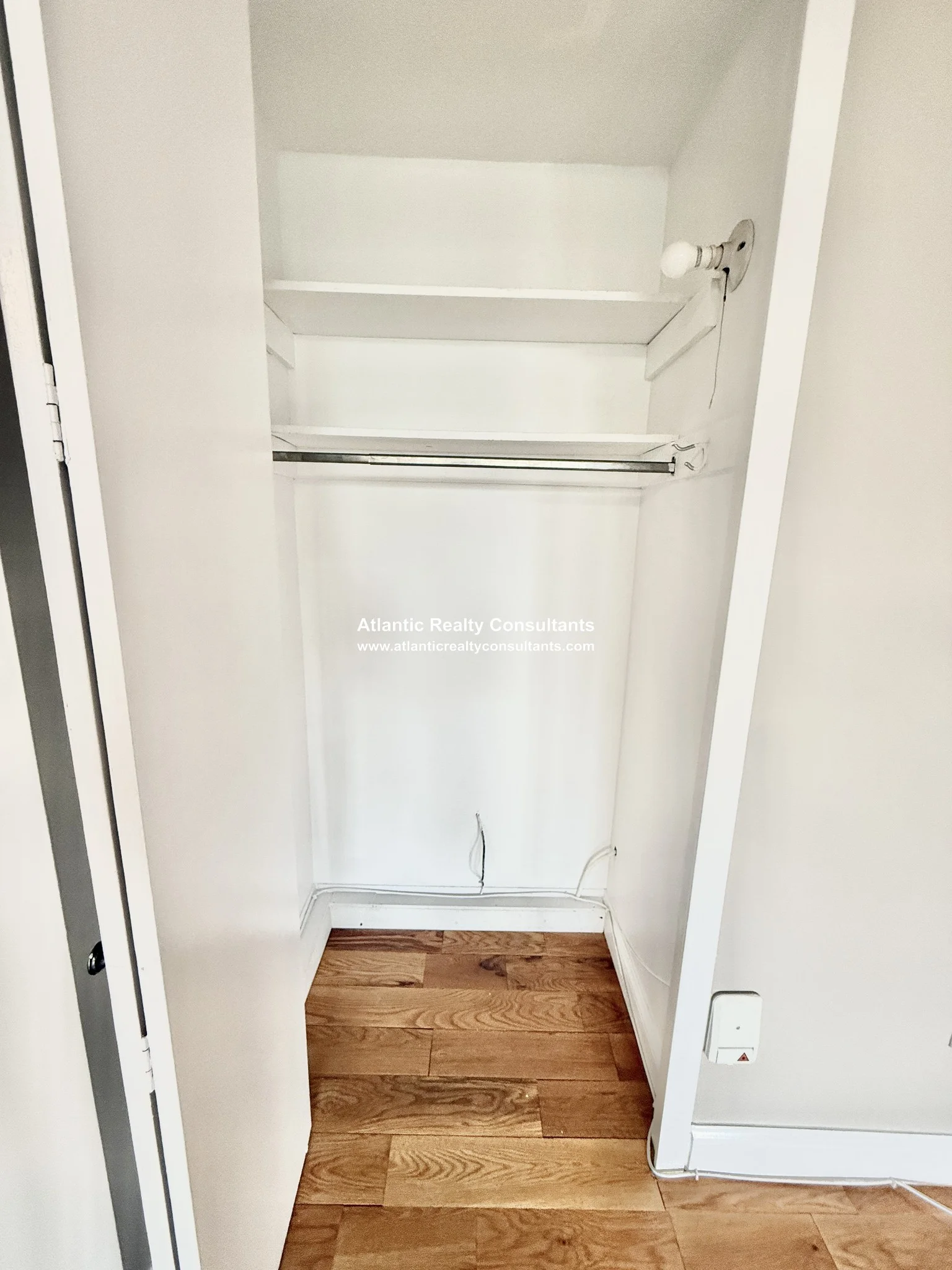 1 bed, 1 bath apartment for rent at 125 Trapelo Rd Unit 160, Belmont — photo 11 of 15
