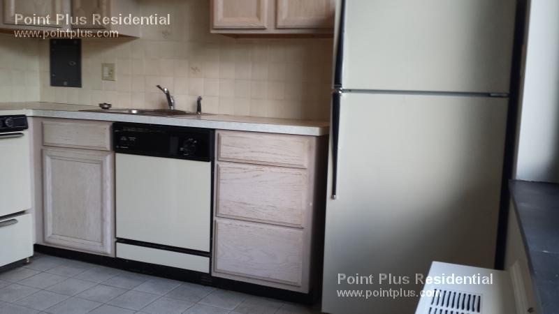 1 bed, 1 bath apartment for rent at 125 Trapelo Rd Unit 22, Belmont — photo 1 of 8
