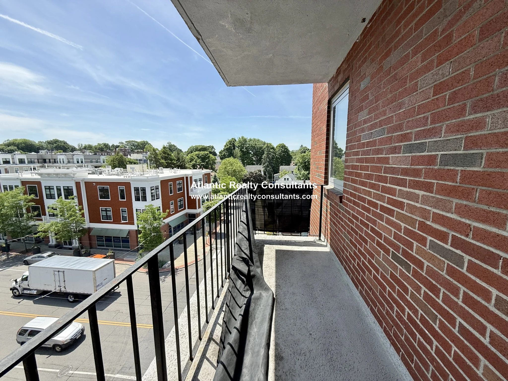 1 bed, 1 bath apartment for rent at 125 Trapelo Rd Unit 303, Belmont — photo 5 of 15