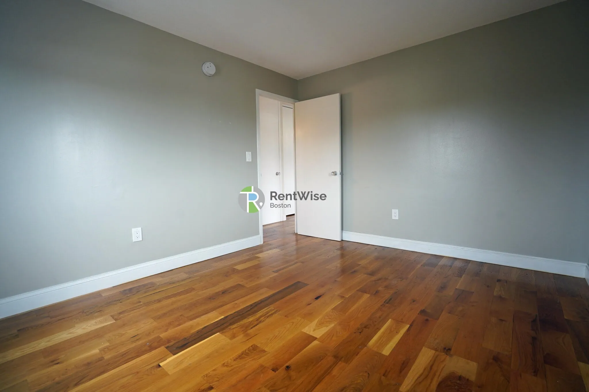 1 bed, 1 bath apartment for rent at 125 Trapelo Rd Unit 33, Belmont — photo 9 of 20