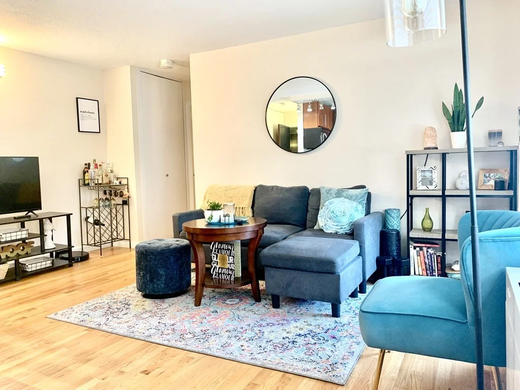 1 bed, 1 bath apartment for rent at 125 Trapelo Rd Unit 8, Payson Park — photo 1 of 8