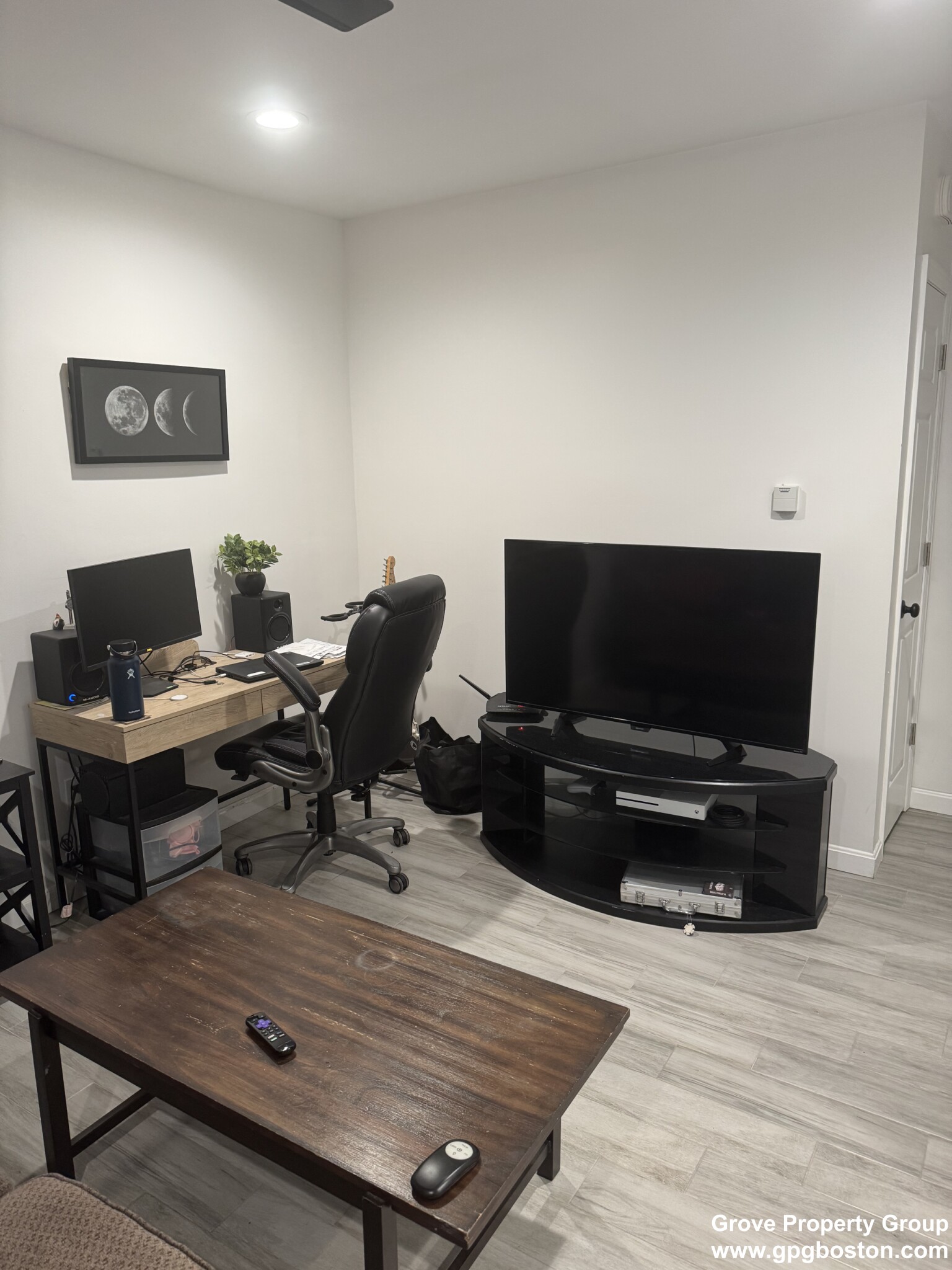 1 bed, 1 bath apartment for rent at 125 Trenton St Unit 1, Eagle Hill — photo 1 of 8