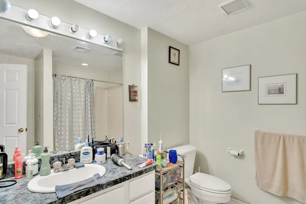 3 bed, 2.5 bath apartment for rent at 125 Tudor St Unit 125, South Boston — photo 15 of 17