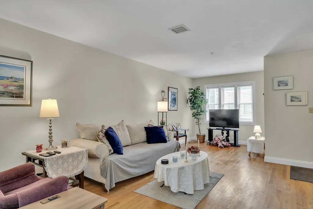3 bed, 2.5 bath apartment for rent at 125 Tudor St Unit 125, South Boston — photo 3 of 17