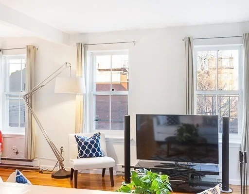 1 bed, 1 bath apartment for rent at 125 W Concord Unit 2, South End — photo 5 of 12