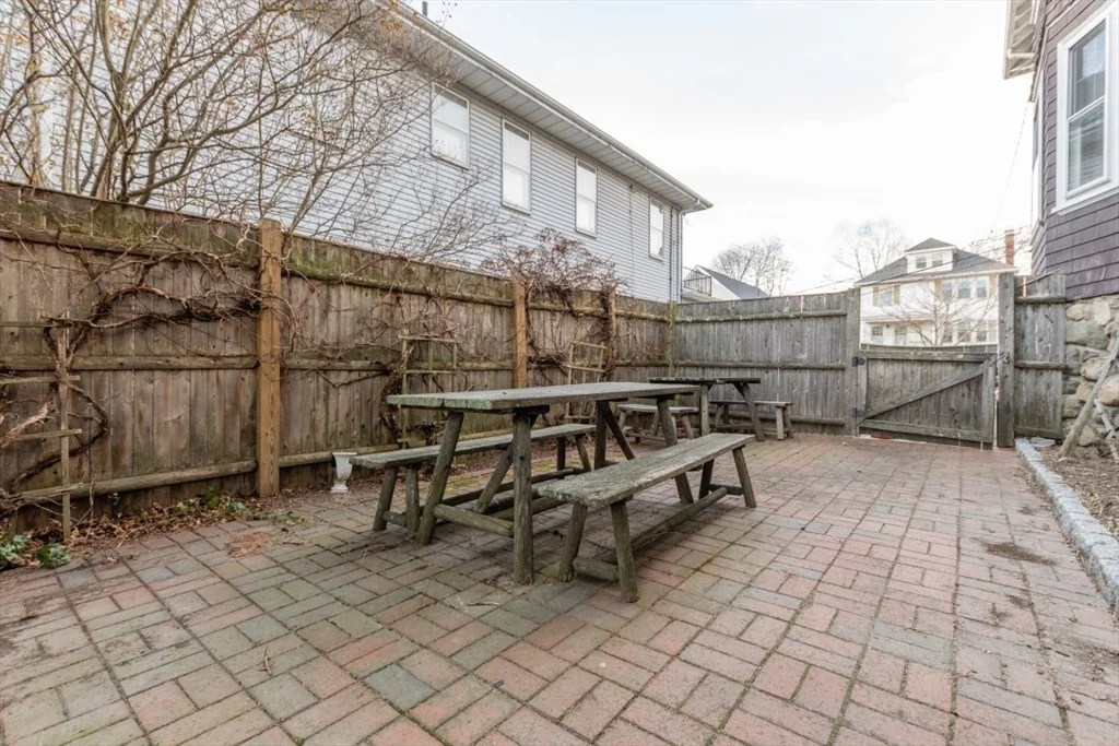 2 bed, 1 bath apartment for rent at 125 Winsor Ave Unit 1, East Watertown — photo 11 of 13
