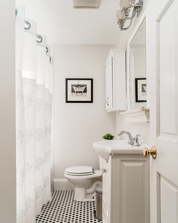 3 bed, 2 bath apartment for rent at 125 York Ter Unit 1, Corey Hill — photo 18 of 25