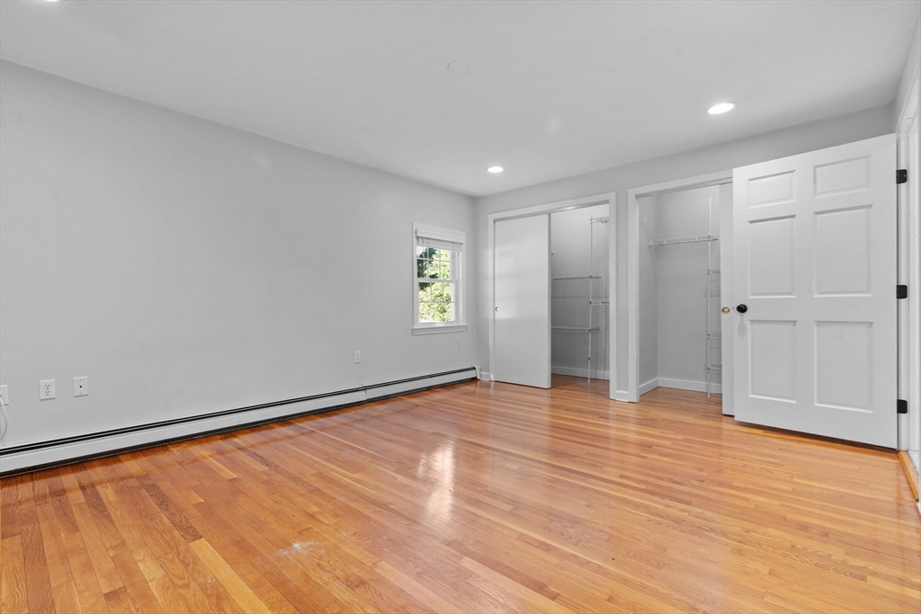 2 bed, 1 bath apartment for rent at 1251 Randolph, Blue Hills — photo 10 of 19