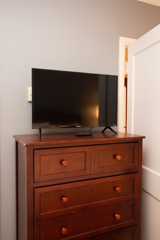 1 bed, 1 bath apartment for rent at 1253 Beacon St Unit 4Bb, Coolidge Corner — photo 19 of 19