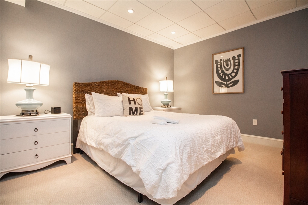 1 bed, 1 bath apartment for rent at 1253 Beacon St Unit 4Bb, Coolidge Corner — photo 3 of 19