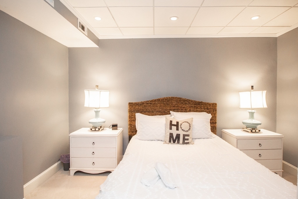 1 bed, 1 bath apartment for rent at 1253 Beacon St Unit 4Bb, Coolidge Corner — photo 16 of 19
