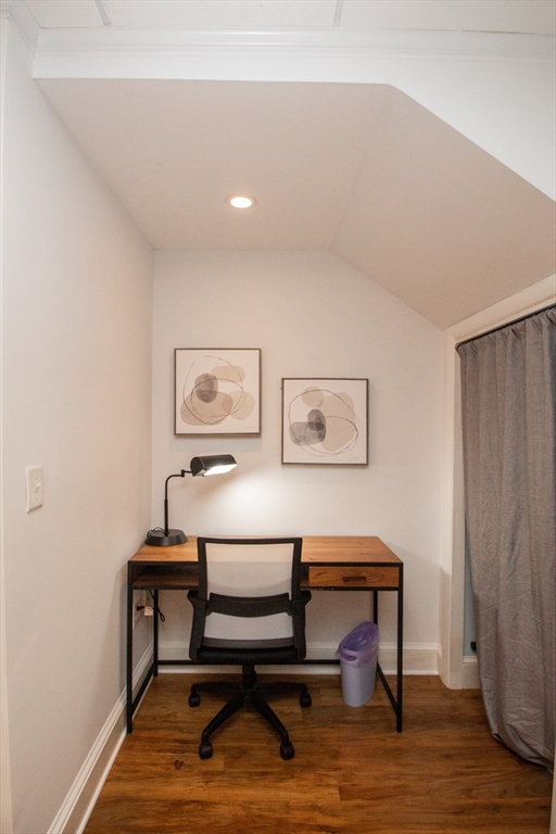 1 bed, 1 bath apartment for rent at 1253 Beacon St Unit 4Bb, Coolidge Corner — photo 8 of 19