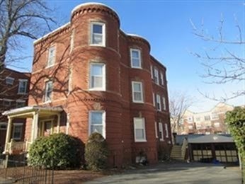 2 bed, 1 bath apartment for rent at 1253 Massachusetts Ave Unit 2, Arlington Heights