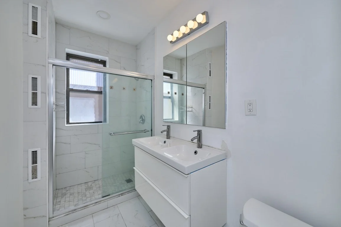 2 bed, 1 bath apartment for rent at 1254 Commonwealth Ave Unit 11, Allston — photo 10 of 13