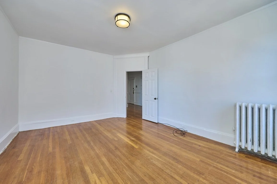 2 bed, 1 bath apartment for rent at 1254 Commonwealth Ave Unit 11, Allston — photo 3 of 13
