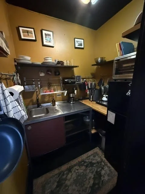 Studio bed, 1 bath apartment for rent at 1254 Commonwealth Ave Unit 15, Allston — photo 4 of 8