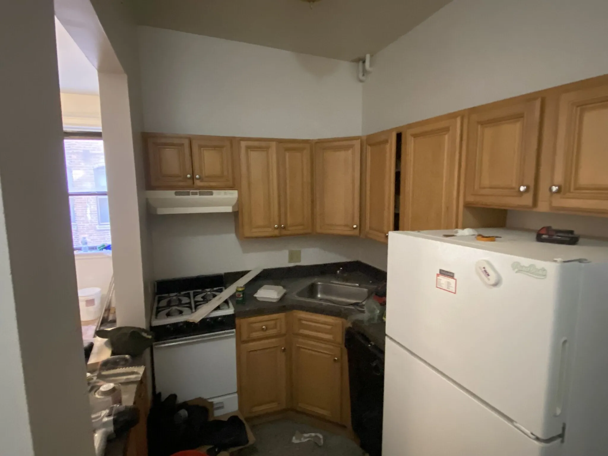 3 bed, 1.5 bath apartment for rent at 1254 Commonwealth Ave Unit 3, Allston — photo 1 of 8