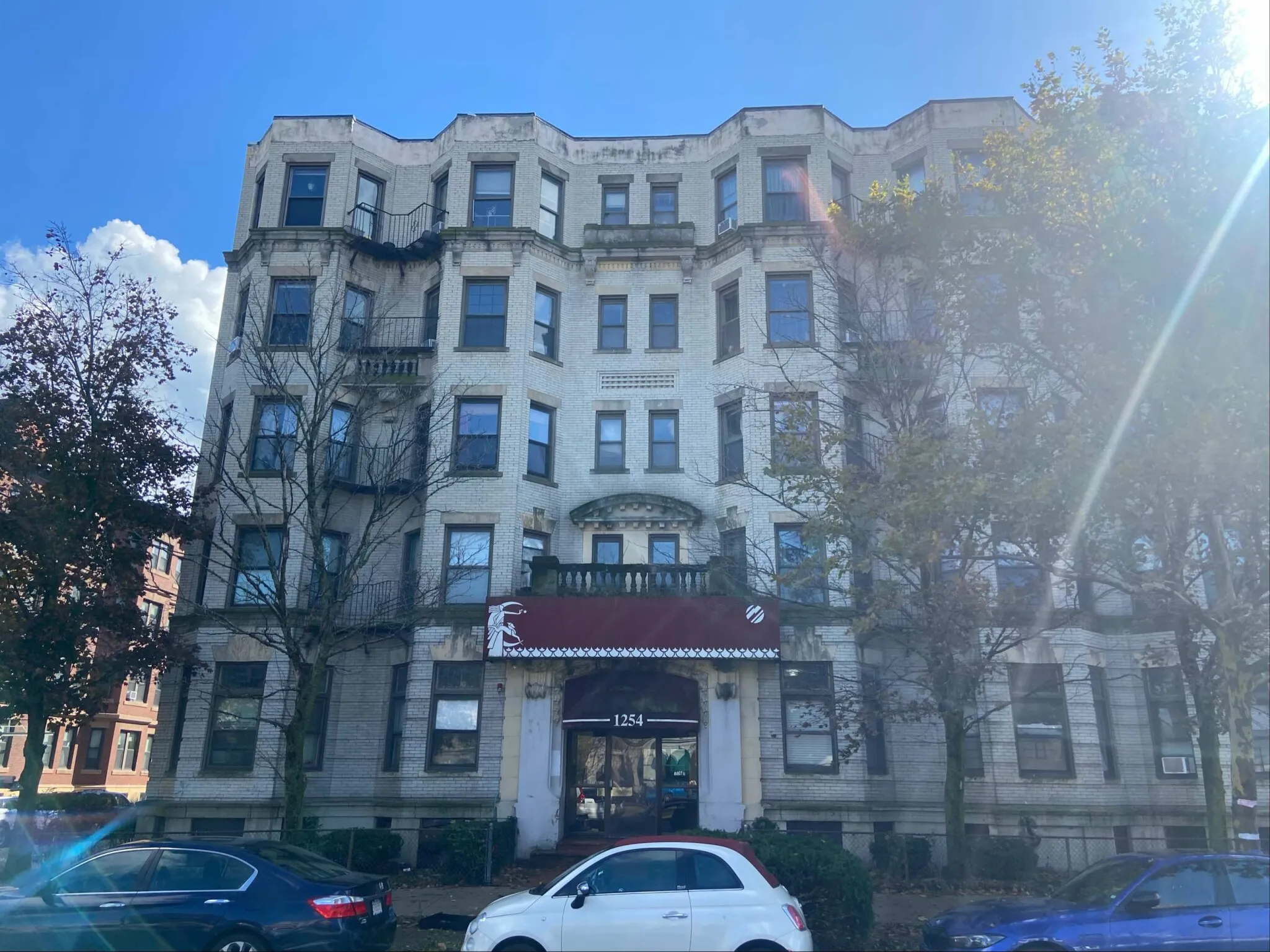 3 bed, 1.5 bath apartment for rent at 1254 Commonwealth Ave Unit 3, Allston — photo 8 of 8