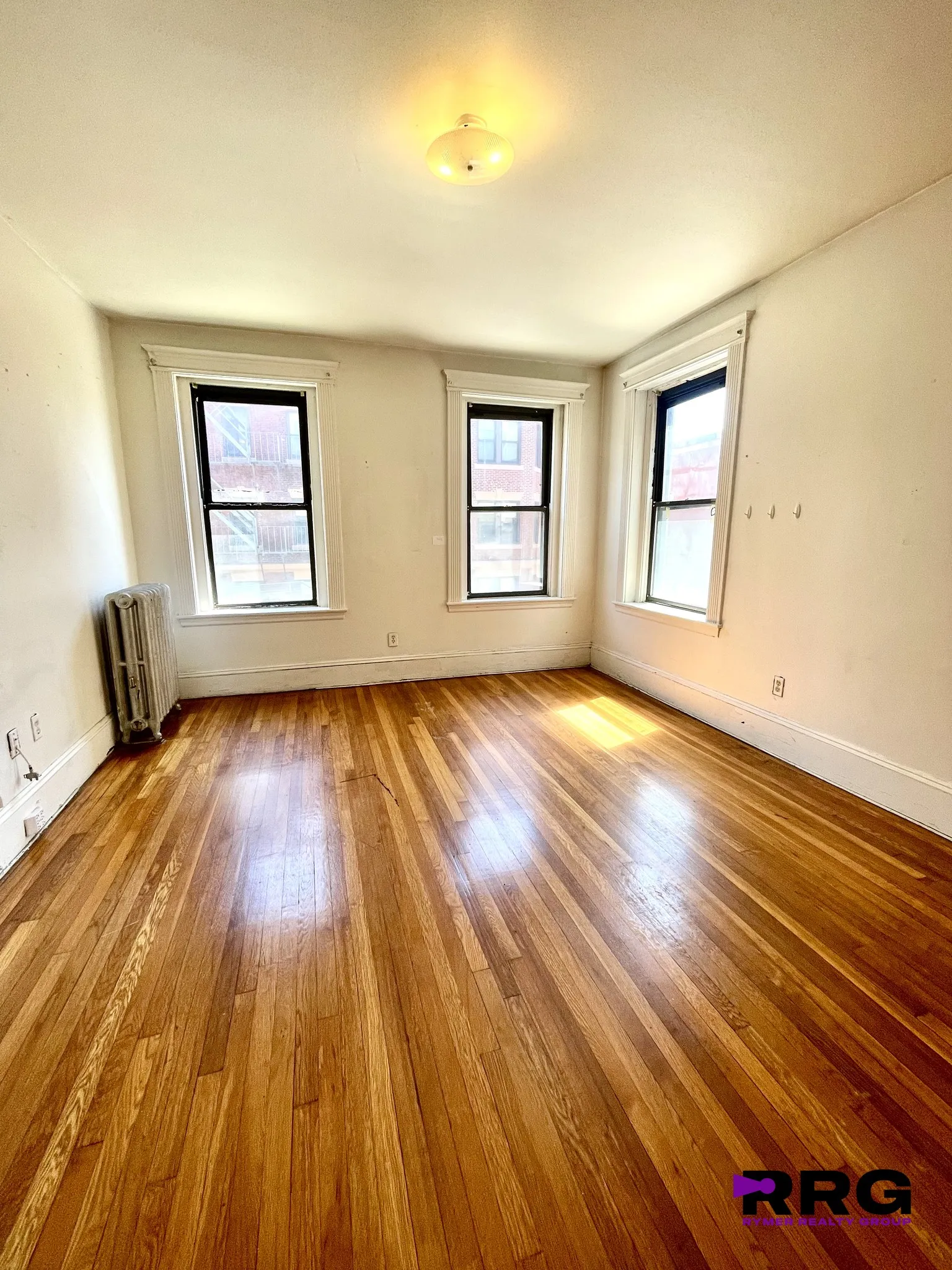 3 bed, 1 bath apartment for rent at 1254 Commonwealth Ave Unit 5, Allston — photo 6 of 12