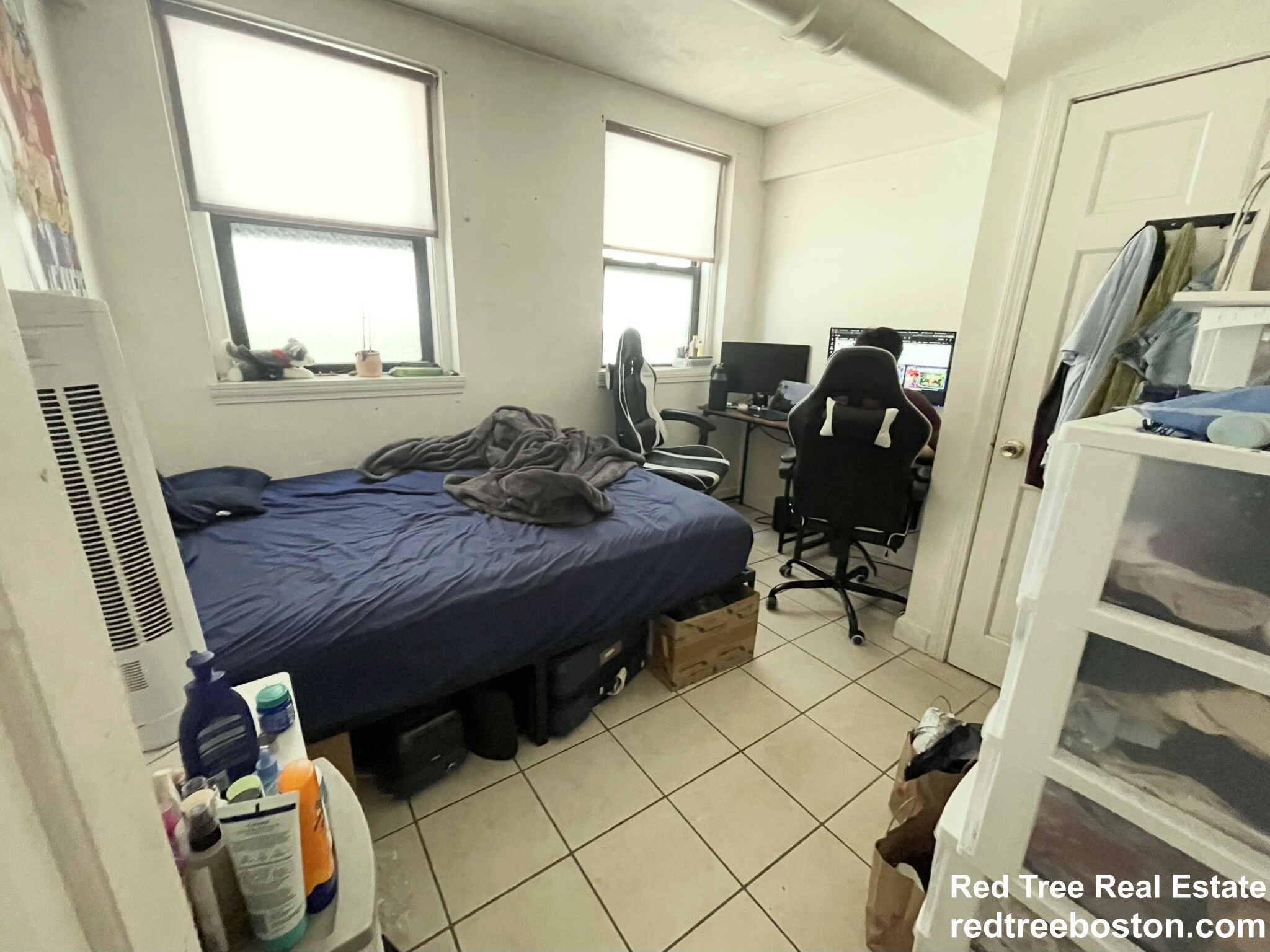 3 bed, 1 bath apartment for rent at 1254 Commonwealth Ave Unit B, Allston — photo 2 of 9